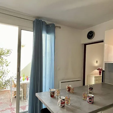 T2 Avec Terrasse, Climatisation Et Parking A 300m De La Au Barcares - Fr-1-529-258 Apartament